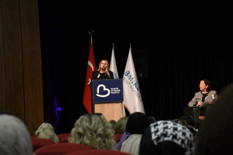 balikesir-kent-konseyinden-kanserle-mucadelede-farkindalik-paneli