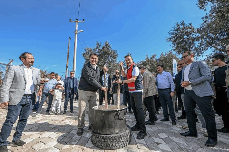 akin-havranda-zeytin-hasat-senligine-katildi