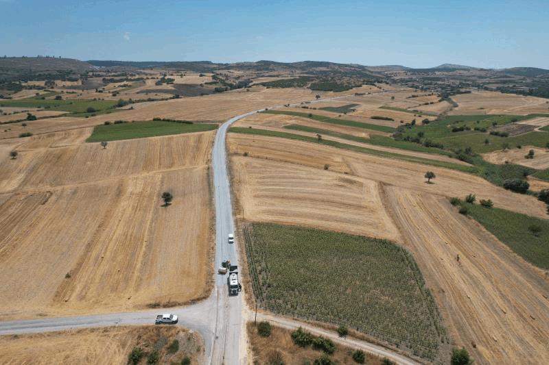 buyuksehir-orhanli-ciftlikkoy-arasindaki-yolu-iyilestirdi