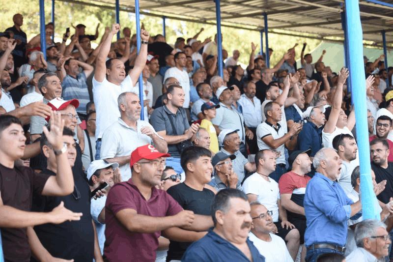66-geleneksel-kurtdereli-mehmet-pehlivan-yagli-gureslerinde-altin-kemer-mustafa-tasin-oldu