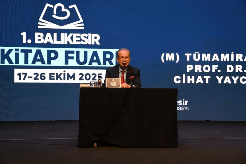 cihat-yayci-mavi-vatanin-babasi-oguz-kagandir-barbaros-hayrettin-pasadir-mustafa-kemal-ataturktur