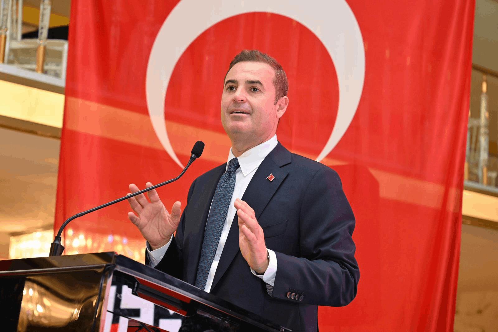 akin-muhtarlar-benim-yol-arkadaslarimdir