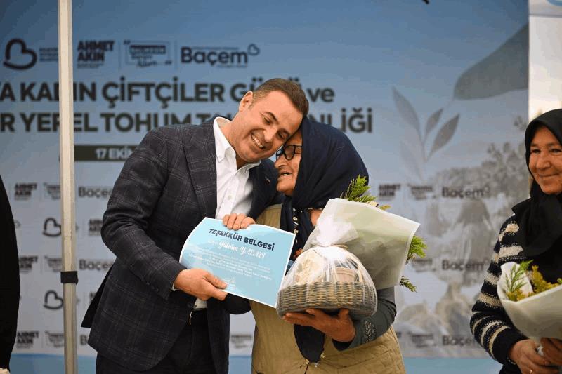 buyuksehir-kadin-ciftcilerin-emegini-koruyor-ata-mirasini-gelecege-aktariyor