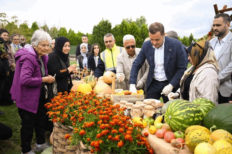 buyuksehir-kadin-ciftcilerin-emegini-koruyor-ata-mirasini-gelecege-aktariyor