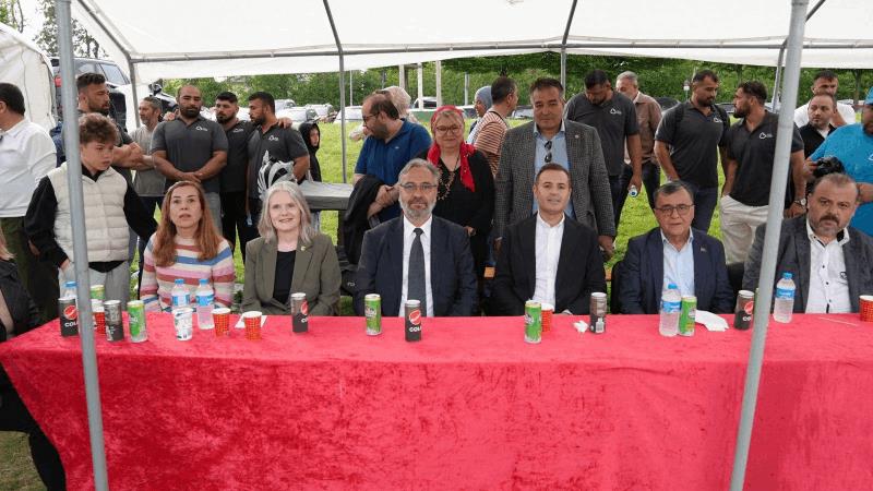 baskan-akin-almanyadaki-hemsehrileriyle-hasret-giderdi