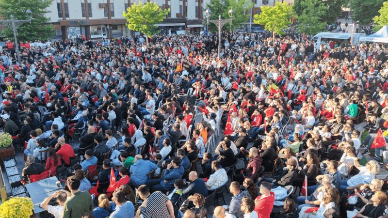 buyuksehirin-20-ilcedeki-dev-organizasyonuyla-balikesir-milli-takim-icin-kenetlendi
