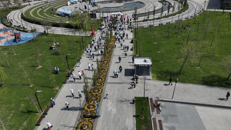 balikesirde-adimlar-otizm-farkindaligi-icin-atildi