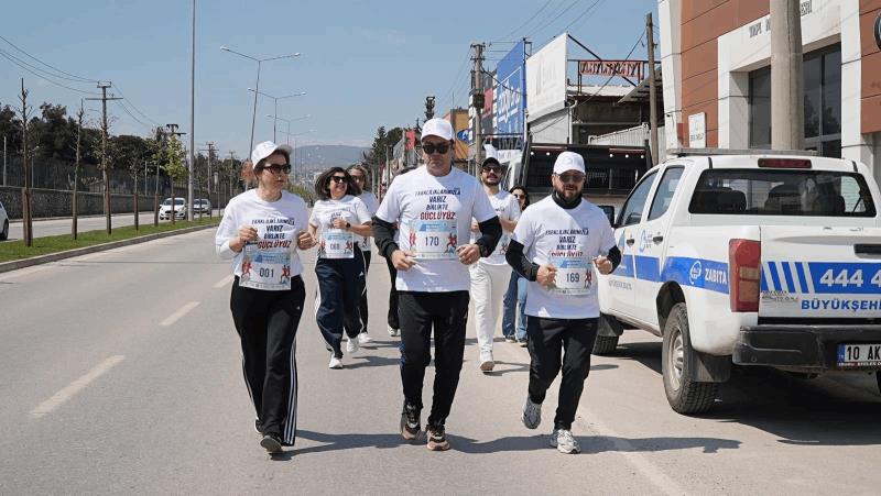 balikesirde-adimlar-otizm-farkindaligi-icin-atildi