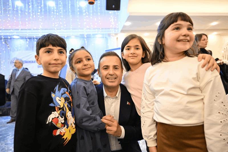 akin-istanbuldaki-balikesirliler-ile-kucaklasti