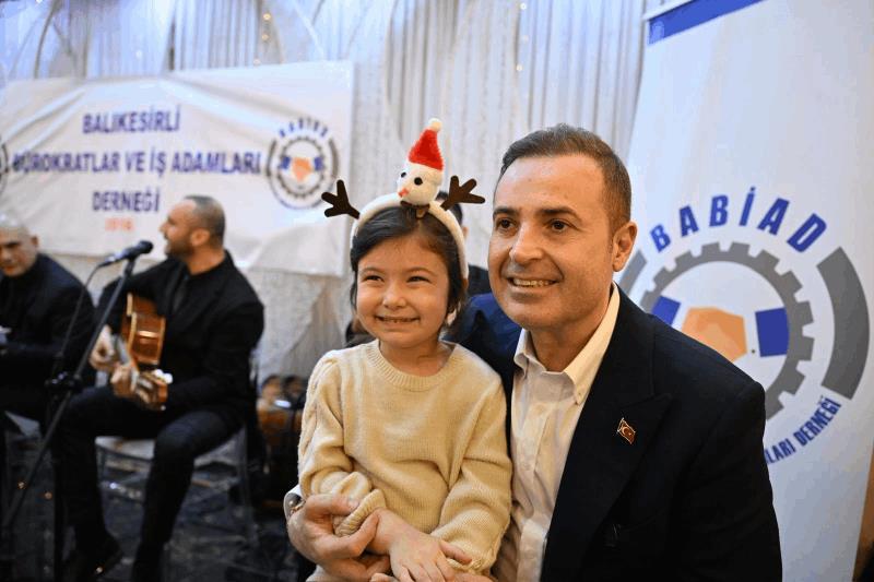 akin-istanbuldaki-balikesirliler-ile-kucaklasti