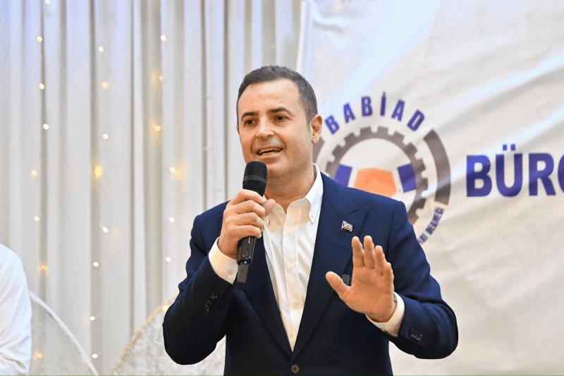 akin-istanbuldaki-balikesirliler-ile-kucaklasti