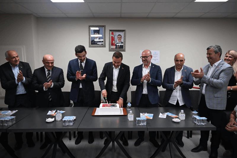 akin-manyasta-fener-alayina-katildi