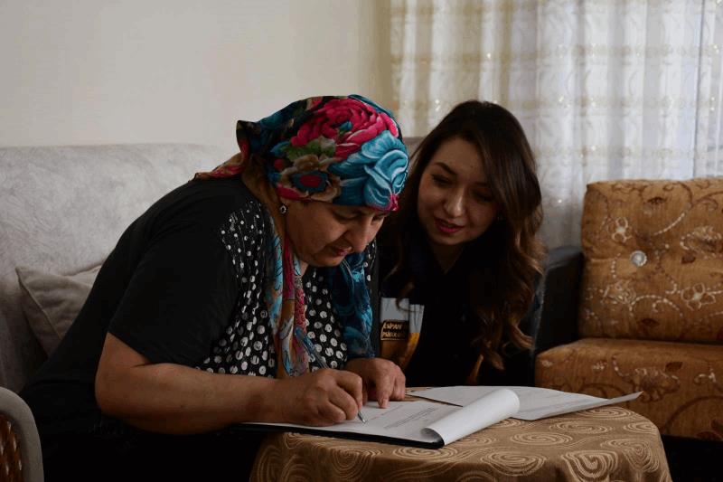 buyuksehir-belediyesi-yakin-berber-ve-evde-bakim-hizmetleri-uygulamalariyla-vatandasin-yaninda