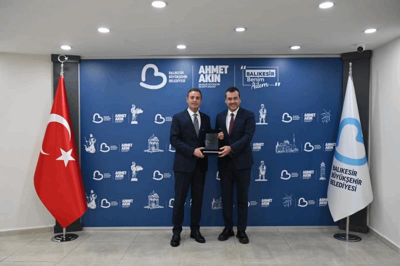 akin-sehrimize-bu-odulu-kazandirdigimiz-icin-gururluyuz