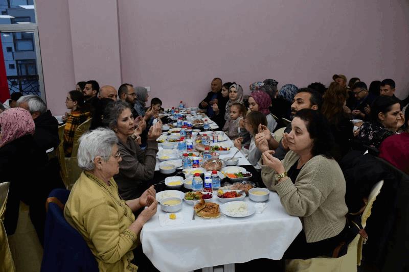 buyuksehir-ramazan-bereketini-burhaniyeye-tasidi
