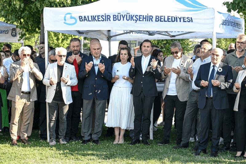 buyuksehirden-anlamli-acilis-srebrenitsa-soykirim-aniti-torenle-acildi