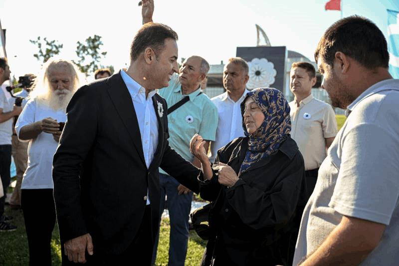 buyuksehirden-anlamli-acilis-srebrenitsa-soykirim-aniti-torenle-acildi