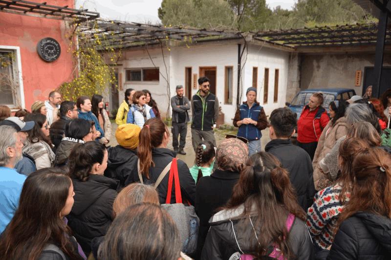 balikesir-buyuksehir-belediyesi-kursiyerlerini-donanimli-bir-egitimden-geciriyor
