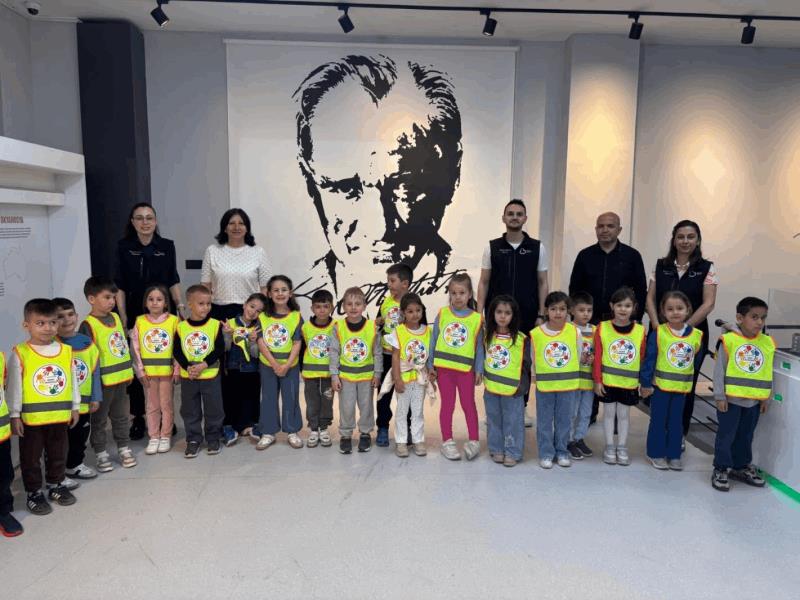 buyuksehir-belediyesi-cocuklari-bilim-ve-cevreyle-bulusturdu