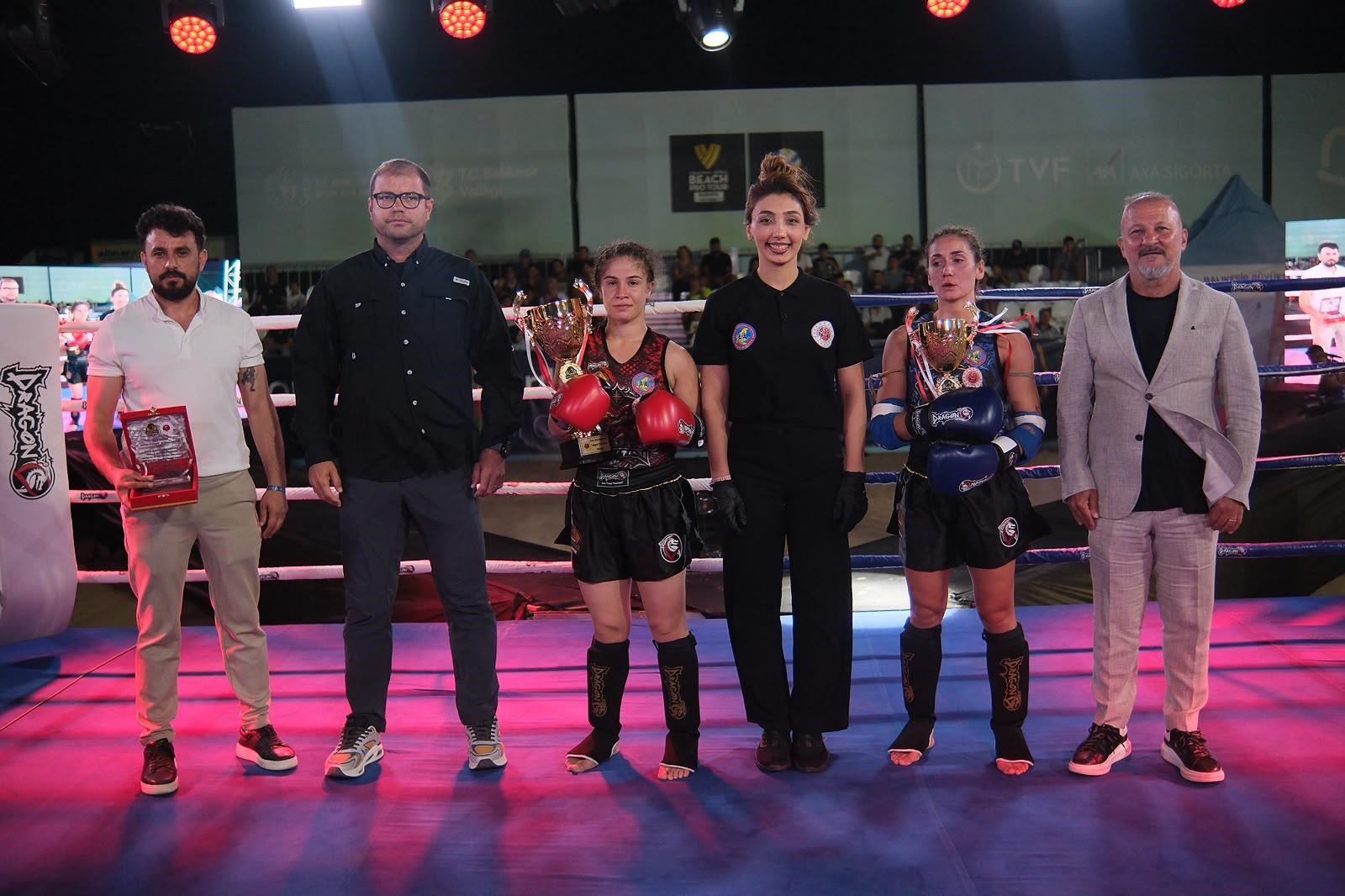 avrupa-muaythai-liginin-eml001-ilk-etabi-ayvalikta-buyuk-ilgi-gordu