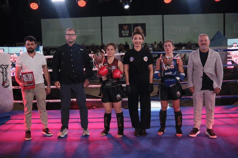 avrupa-muaythai-liginin-eml001-ilk-etabi-ayvalikta-buyuk-ilgi-gordu