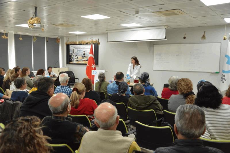 bacemde-ayin-atolyesi-programlarina-yogun-ilgi