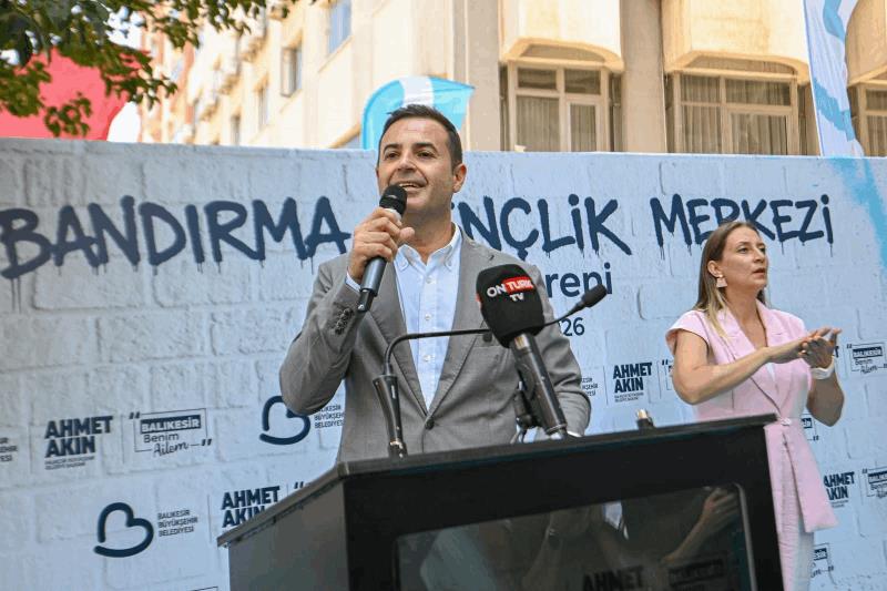 buyuksehirden-bandirmaya-ikinci-genclik-merkezi