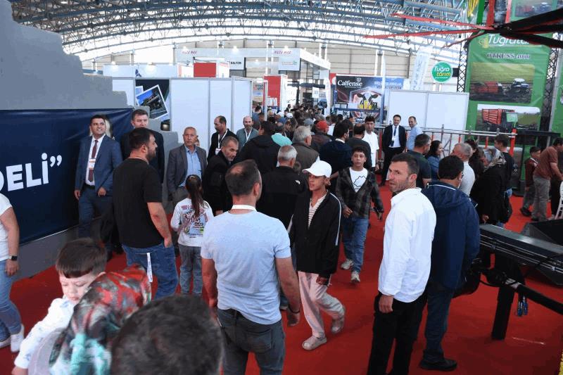 tarim-ve-hayvancilik-fuari-sehrin-uretim-gucunu-dunyaya-tanitti