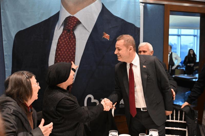 baskan-akin-ankarada-balikesirli-hemsehrileriyle-bulustu