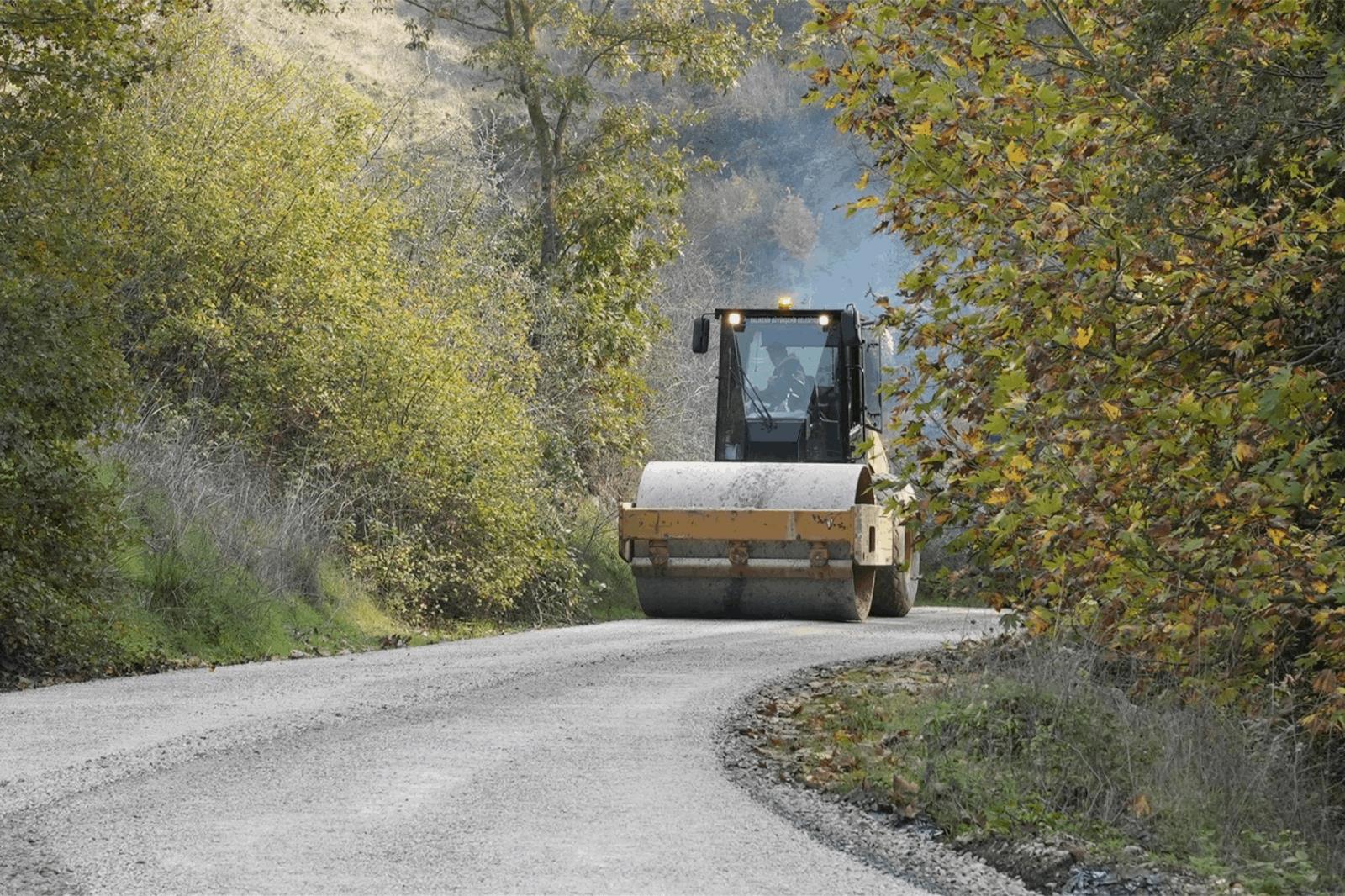 buyuksehirden-balya-ve-gonen-grup-yolunda-hummali-calisma