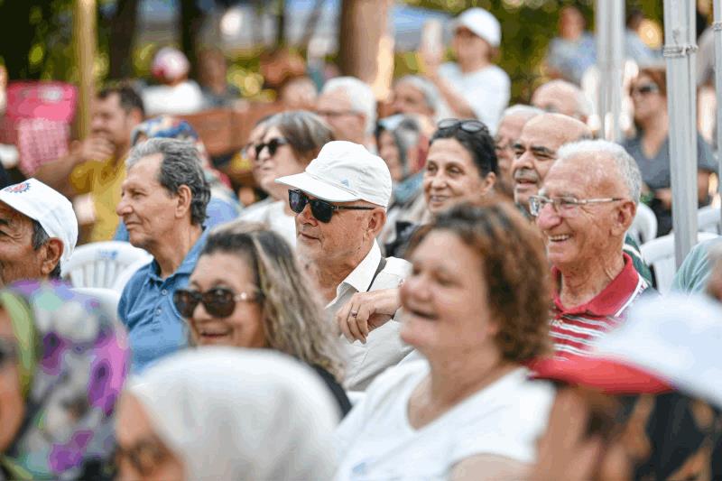 akin-emekliler-haftasi-turkiyede-bir-hafta-balikesirde-365-gun
