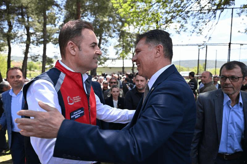 baskan-akin-ivrindi-yaglilar-mahallesindeki-koy-hayrina-katildi