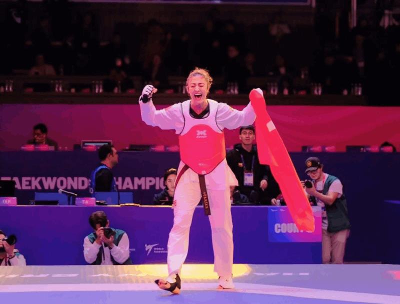 balikesirin-gururu-nafia-kus-aydin-2-kez-dunya-sampiyonu