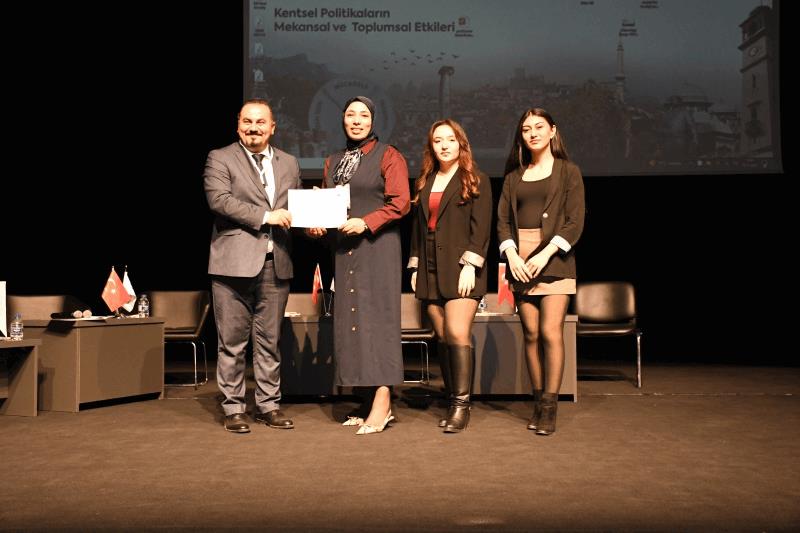 balikesir-3-kent-sempozyumunda-kent-vizyonu-belirlendi