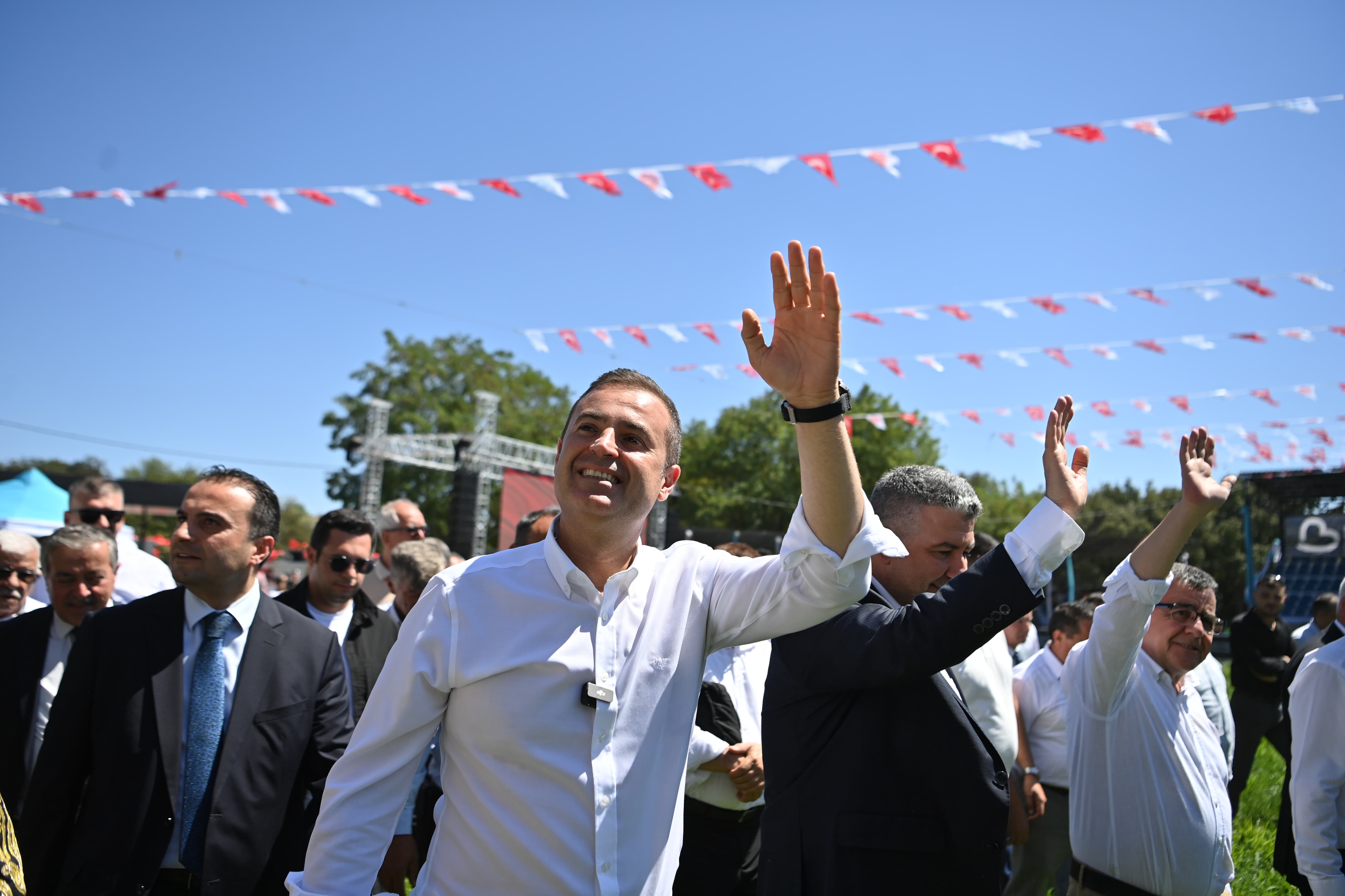 64-geleneksel-kurtdereli-mehmet-pehlivan-yagli-guresleri-basladi