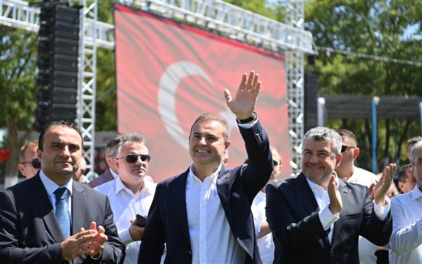 64-geleneksel-kurtdereli-mehmet-pehlivan-yagli-guresleri-basladi