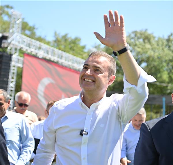 64-geleneksel-kurtdereli-mehmet-pehlivan-yagli-guresleri-basladi